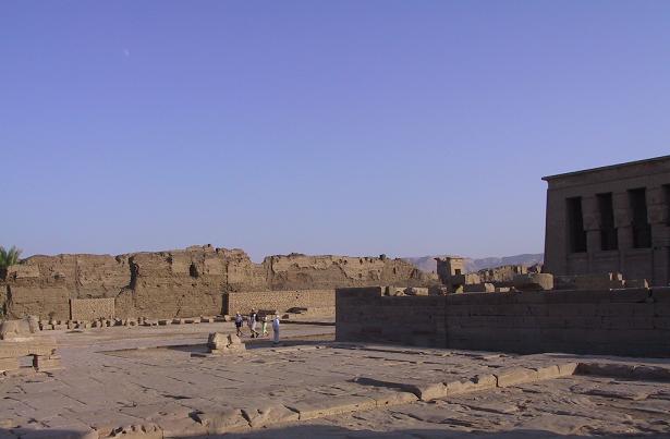 Eingangsbereich des Hathor-Tempels