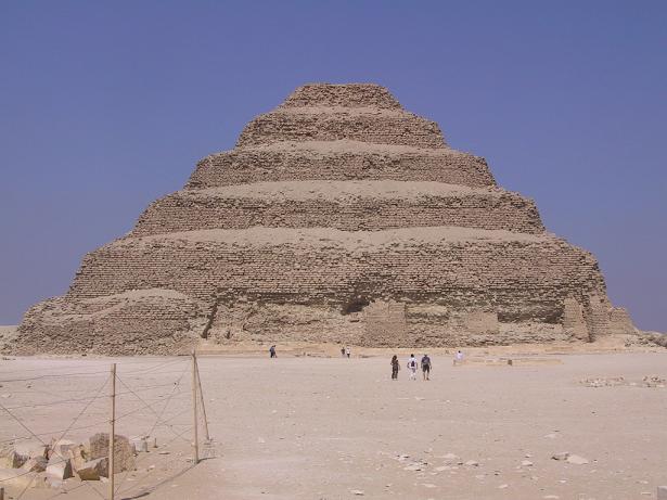Stufenpyramide